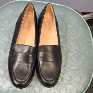 Naturalizer Black Women's Loafers Size 8